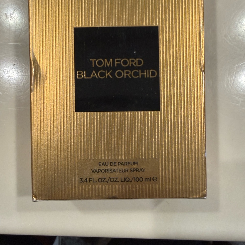 Tom Ford Black Orchid in Gold Packaging - Picture 4 of 4